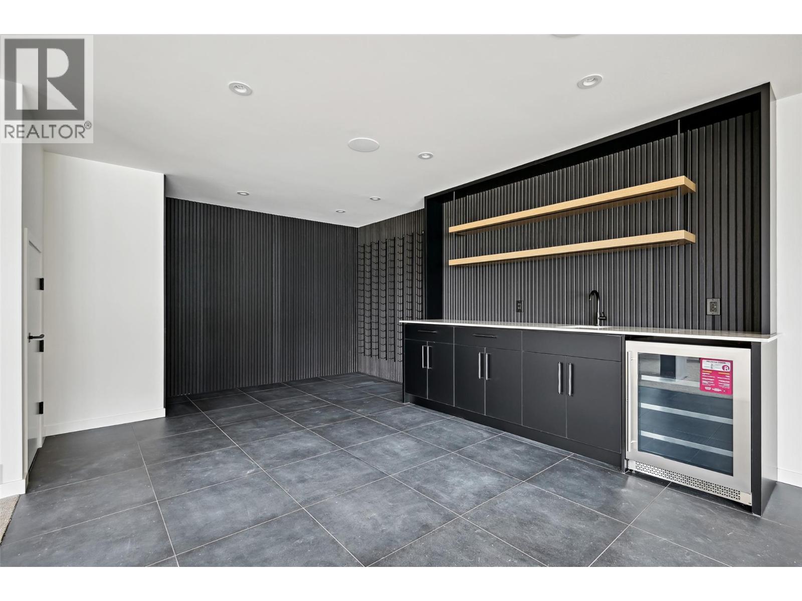 #4 6200 COLUMBIA LAKE ROAD - 59