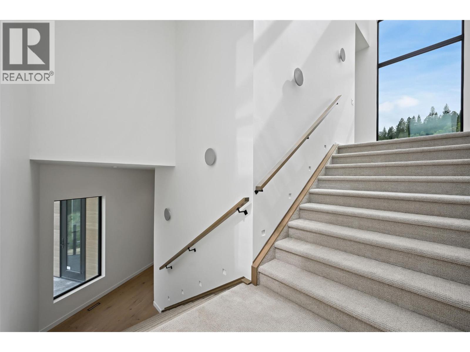 #4 6200 COLUMBIA LAKE Road - 36
