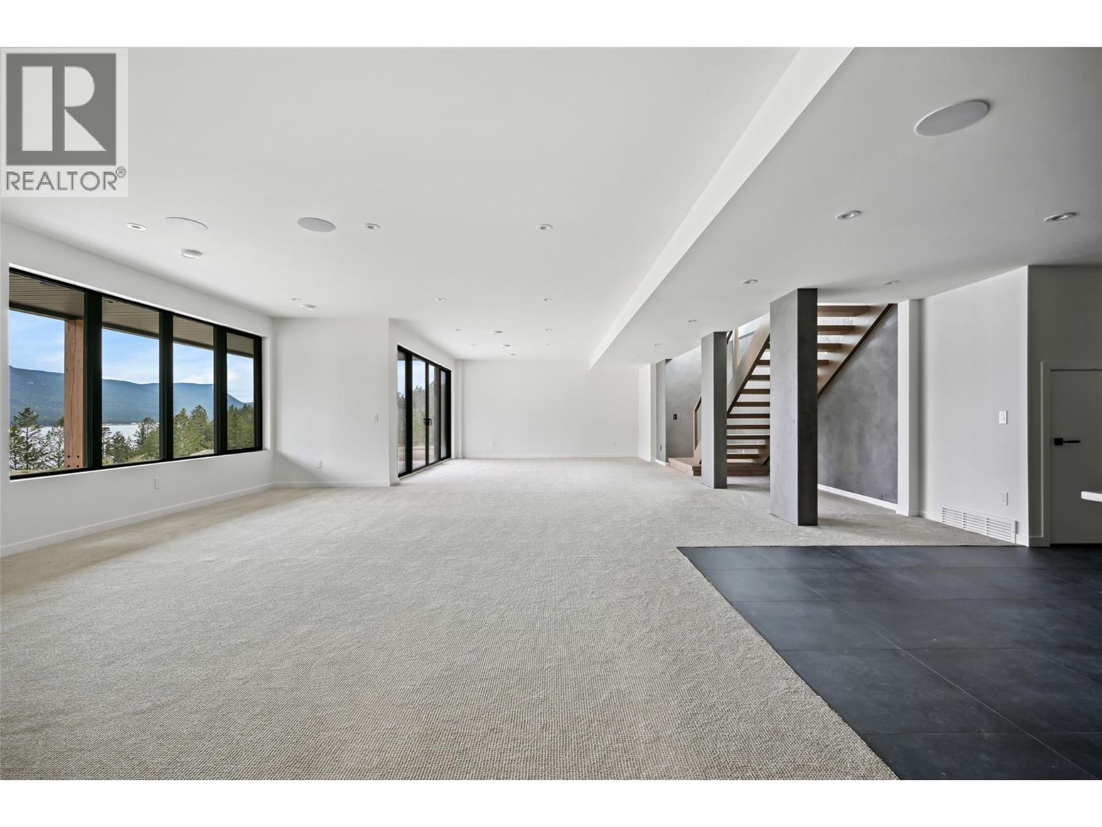 #4 6200 COLUMBIA LAKE ROAD - 58