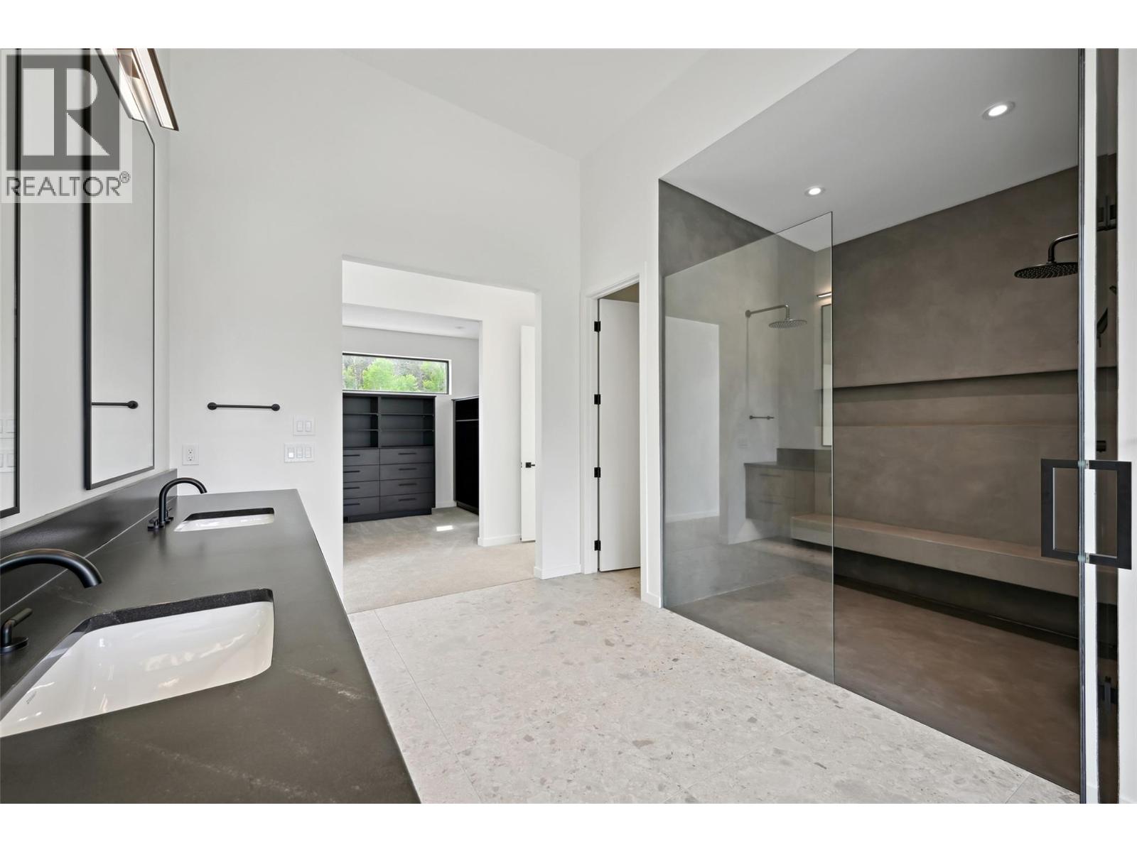 #4 6200 COLUMBIA LAKE ROAD - 47