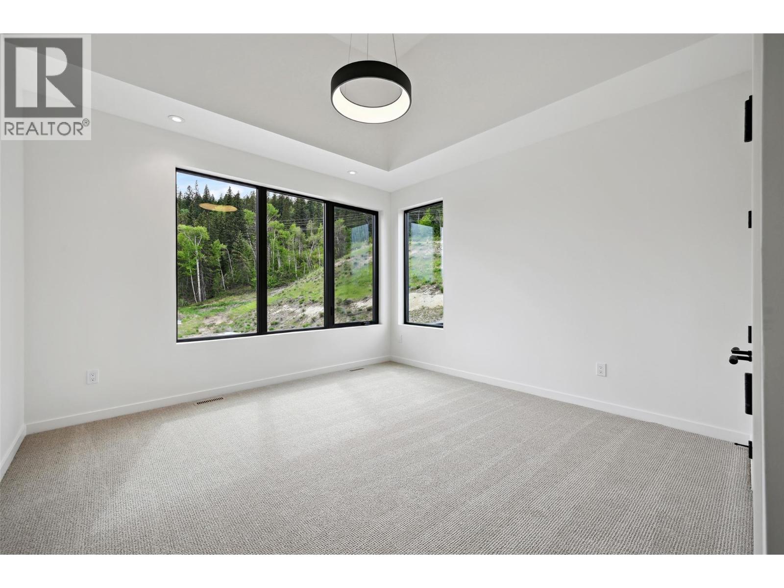 #4 6200 COLUMBIA LAKE Road - 52