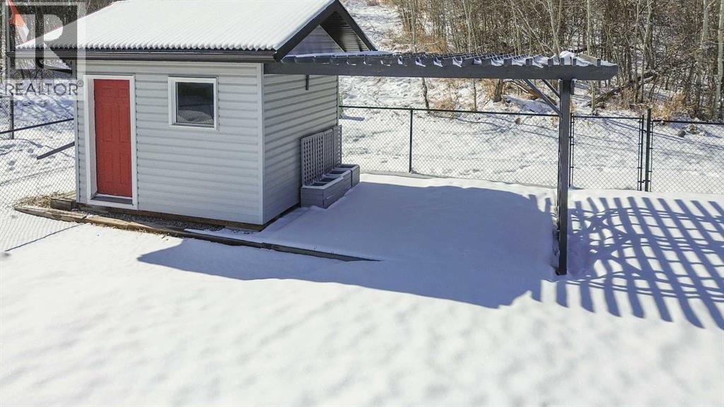 5543 52 Avenue Close, Innisfail