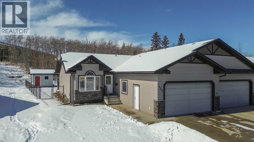 5543 52 Avenue Close, Innisfail