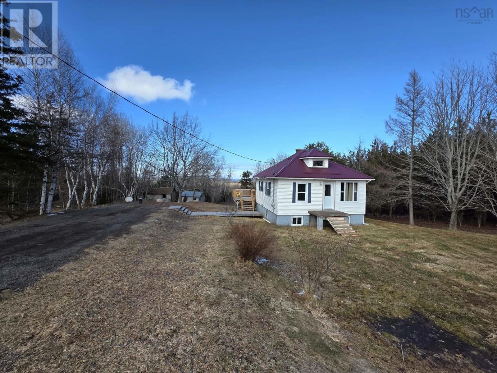 Property 2 of 30 of 15013 6 Highway