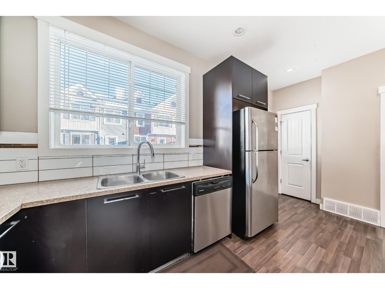 #65 8315 180 AV NW - 9
