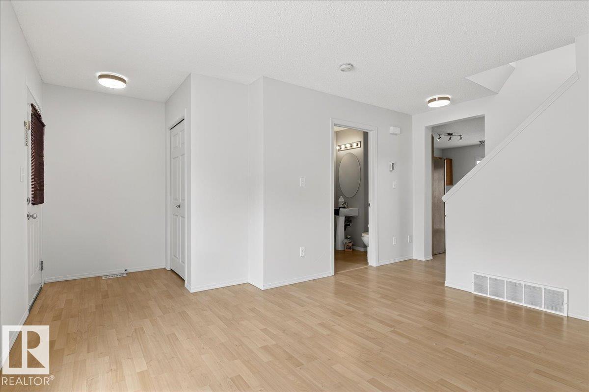 #78 2503 24 ST NW, Edmonton