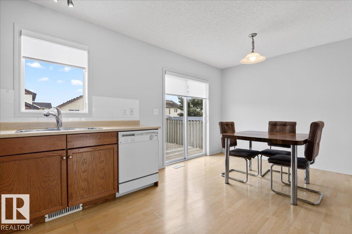 #78 2503 24 ST NW, Edmonton