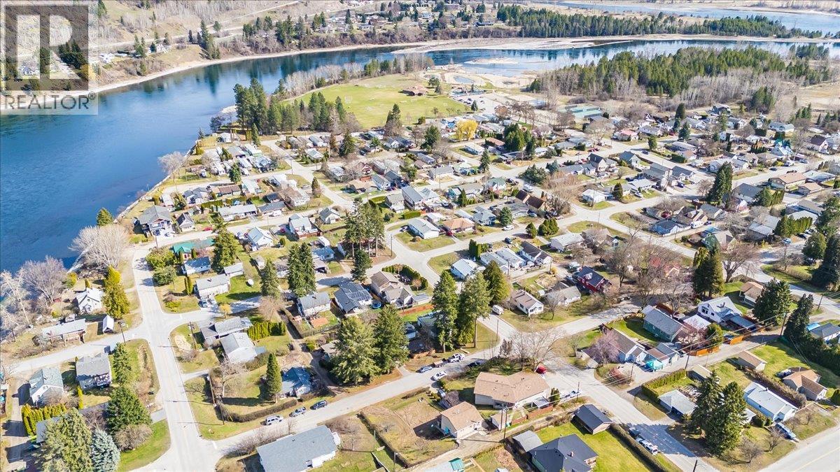 LOT 1 6TH Avenue, Castlegar