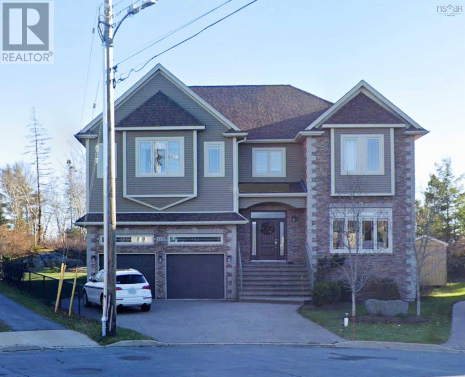 Property 2 of 50 of 129 William Borrett Terrace