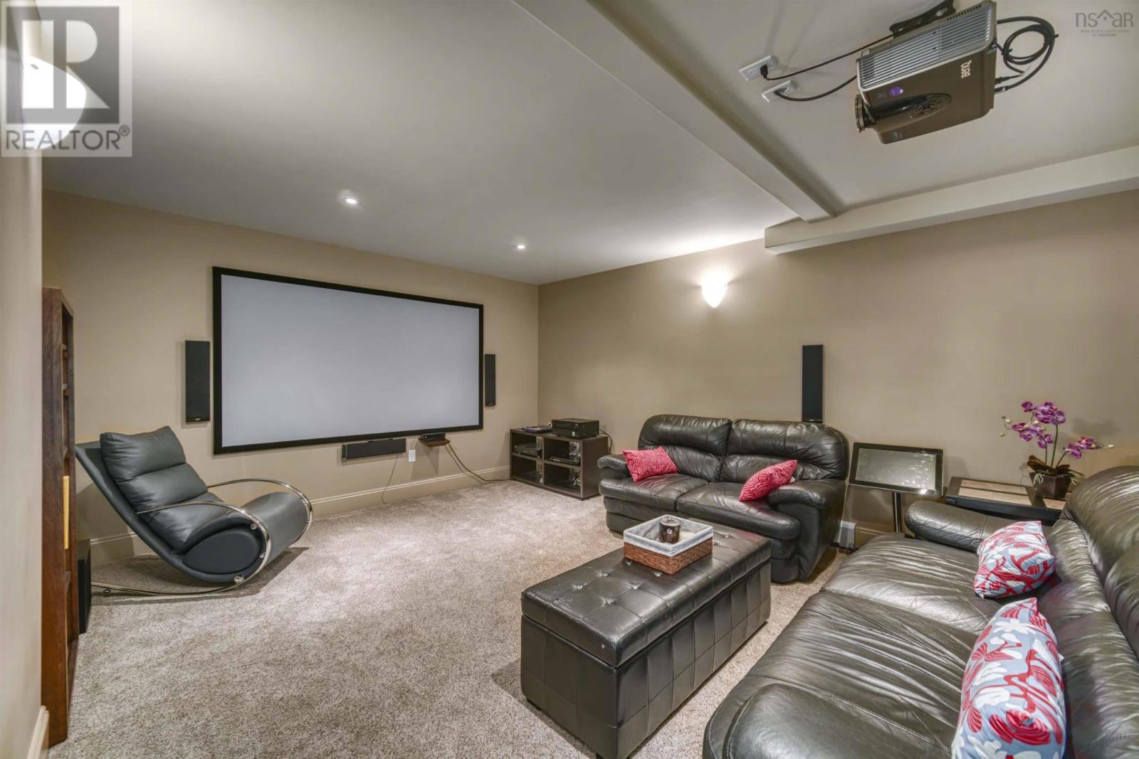 Property 32 of 50 of 129 William Borrett Terrace