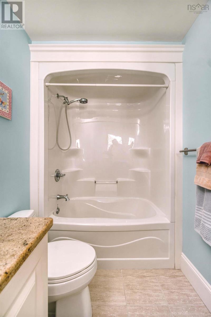 Property 38 of 50 of 129 William Borrett Terrace