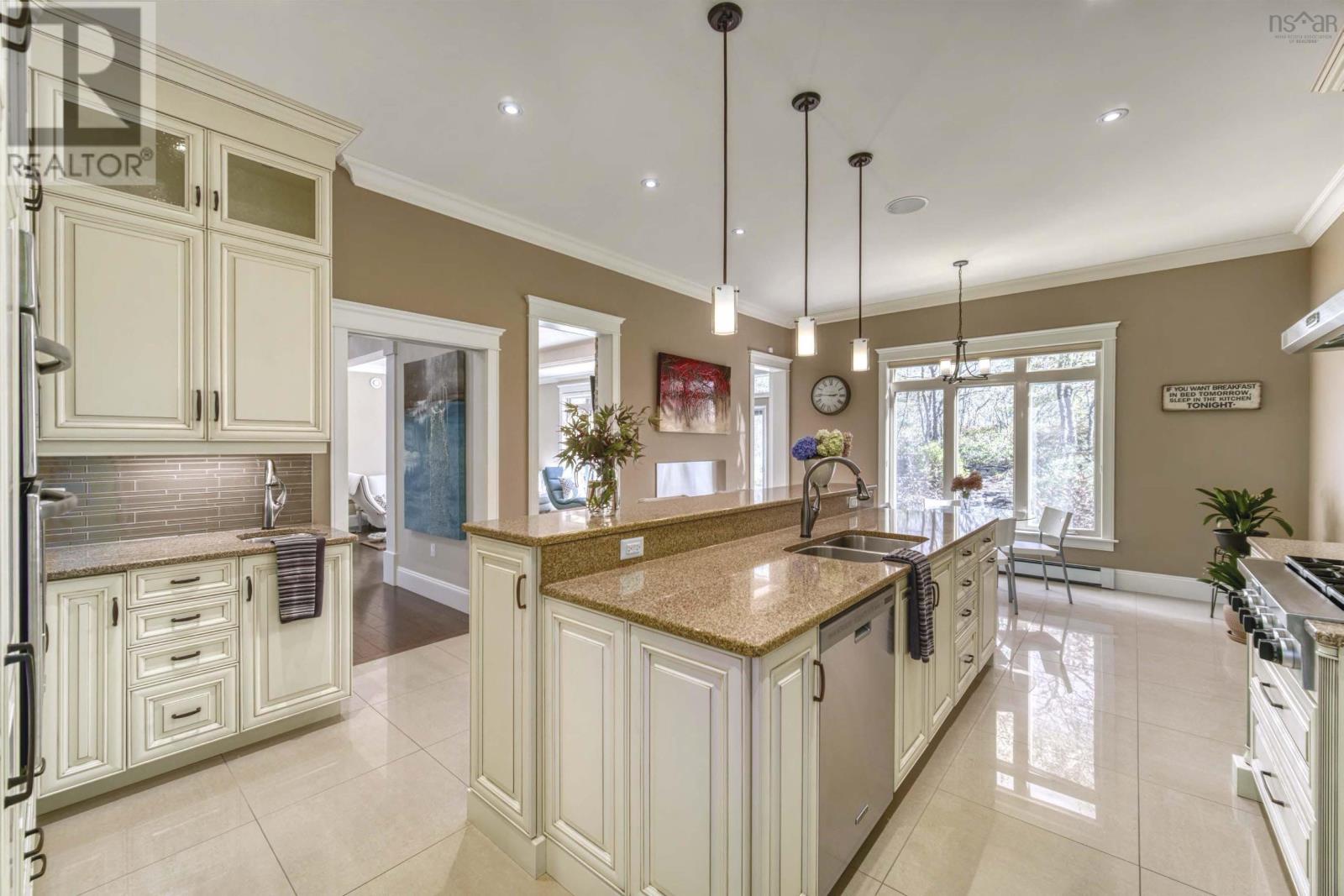 Property 8 of 50 of 129 William Borrett Terrace