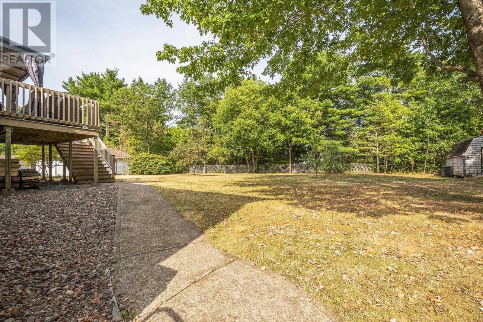 Property 34 of 40 of 92 Balcom Crescent