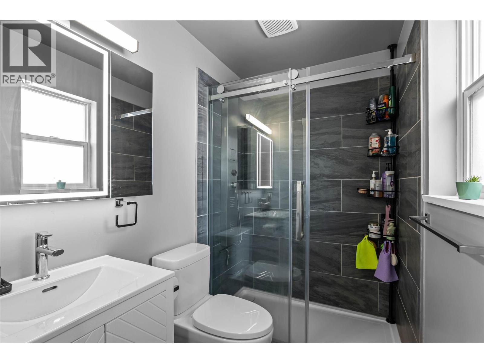 833 Regent Crescent, Kamloops