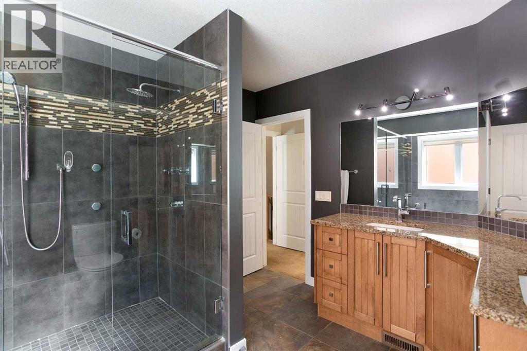 Single Family House for Sale in   Memorial Drive NW Sunnyside Calgary 