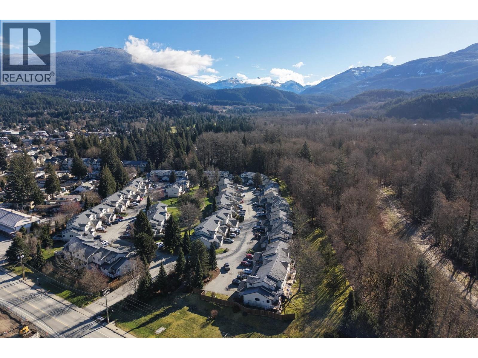14 39920 GOVERNMENT ROAD, Squamish