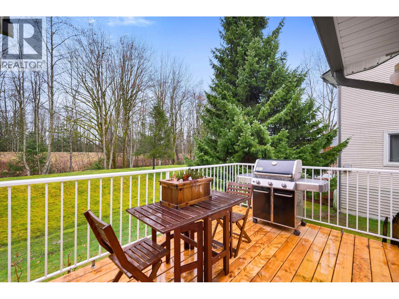 14 39920 GOVERNMENT ROAD, Squamish