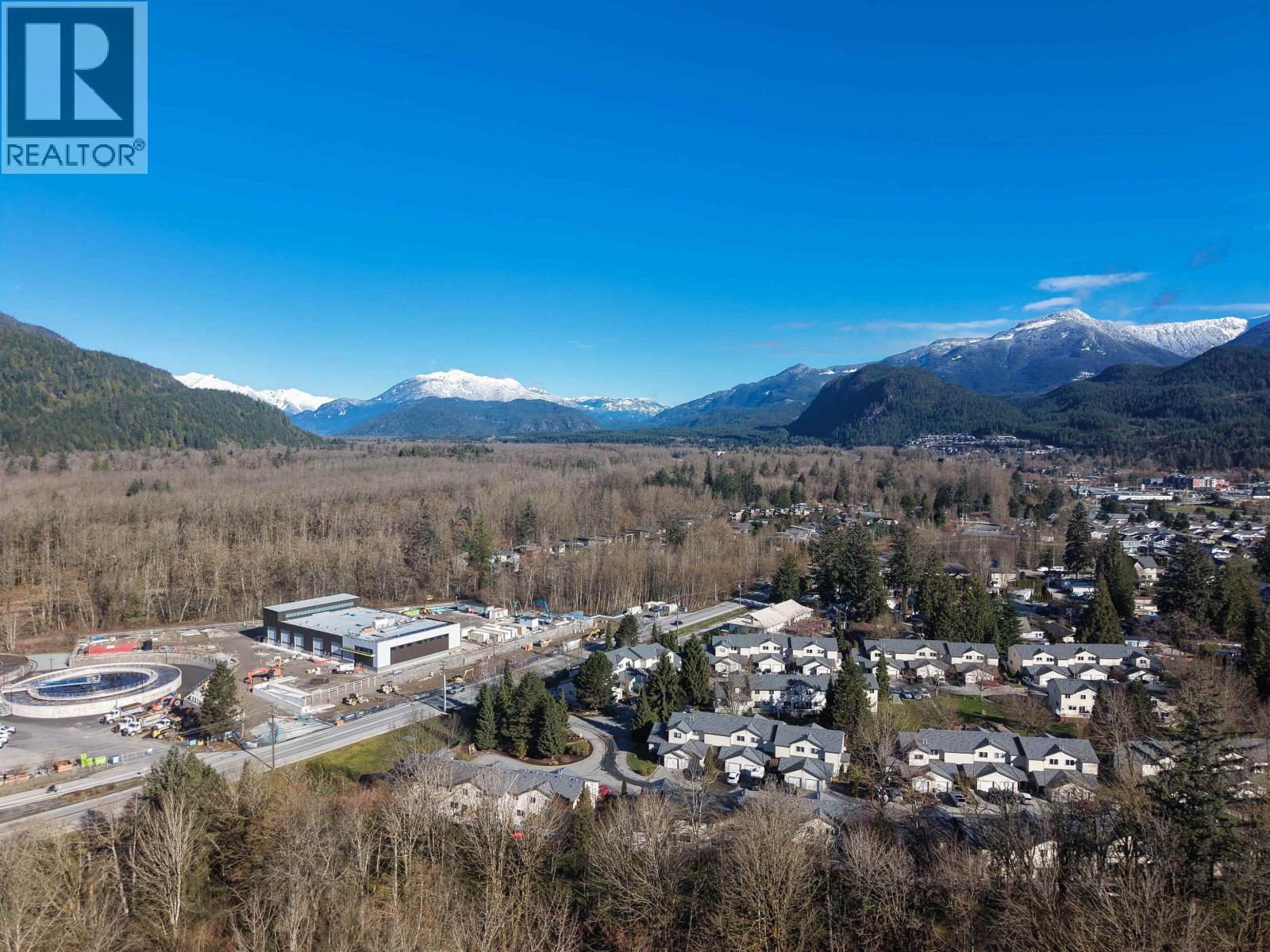 14 39920 GOVERNMENT ROAD, Squamish