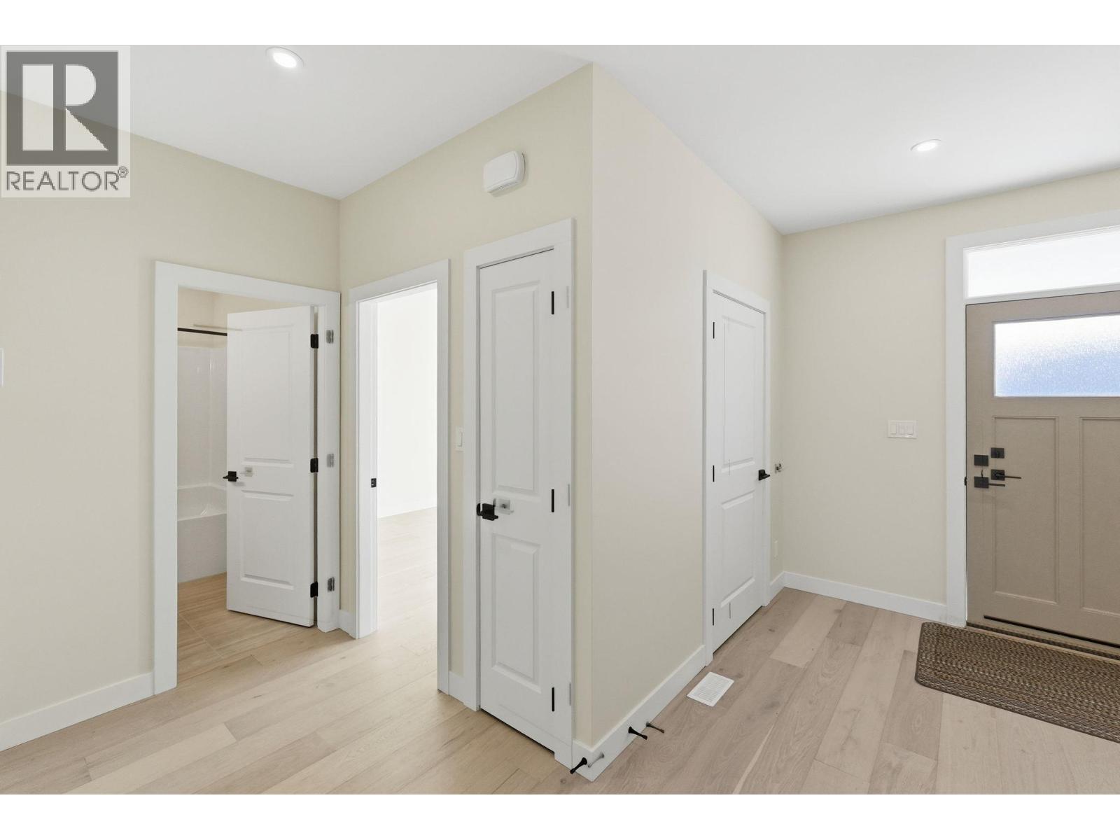 6 WOOD DUCK Way, Osoyoos