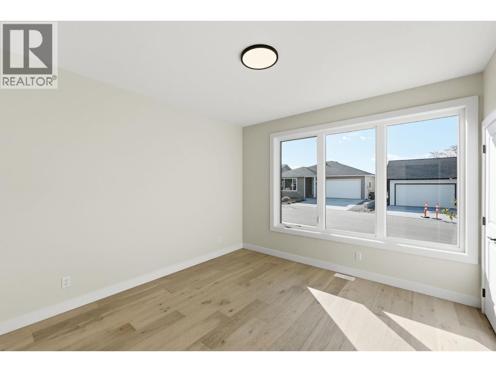 6 WOOD DUCK Way, Osoyoos