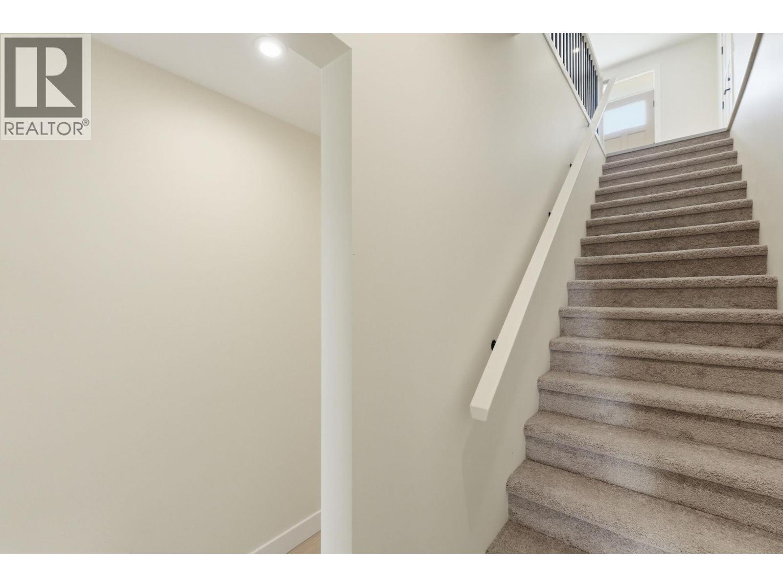 6 WOOD DUCK Way, Osoyoos