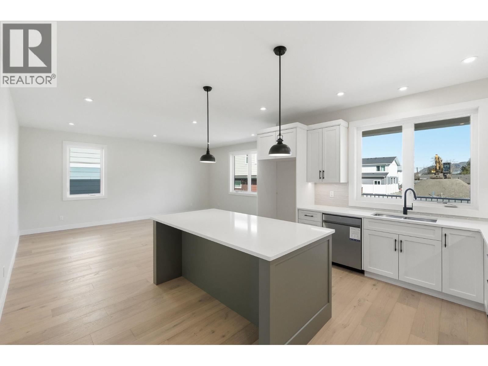 6 WOOD DUCK Way, Osoyoos