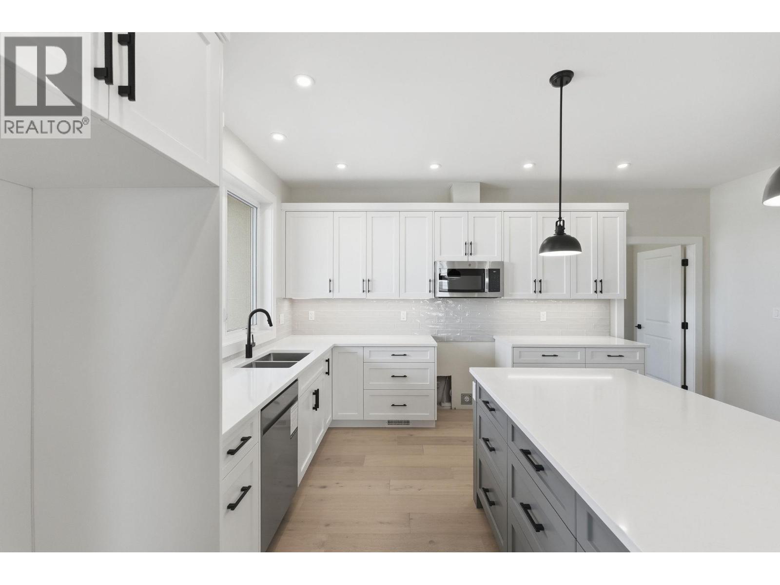 6 WOOD DUCK Way, Osoyoos