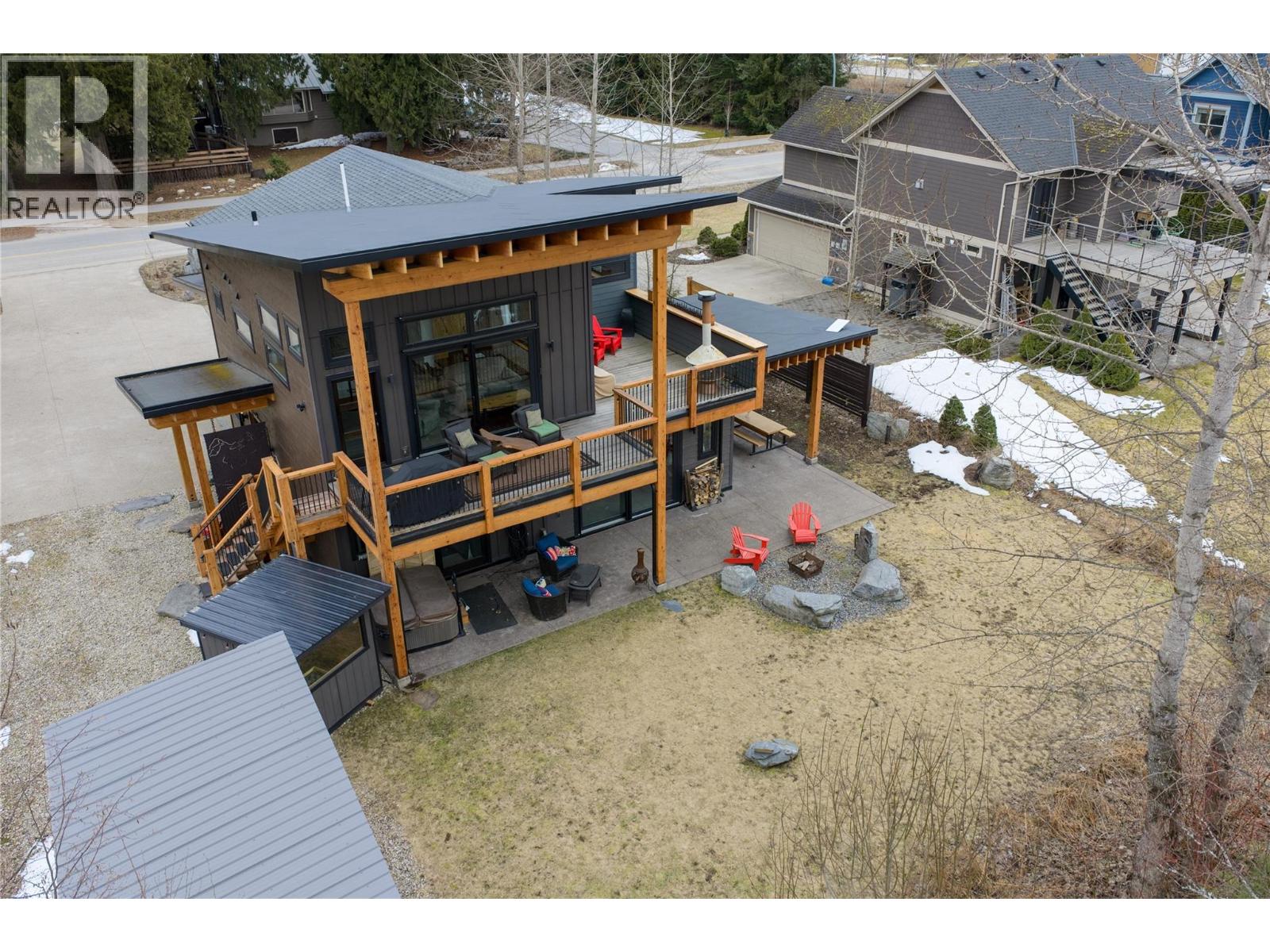 1849 Hay Road, Revelstoke