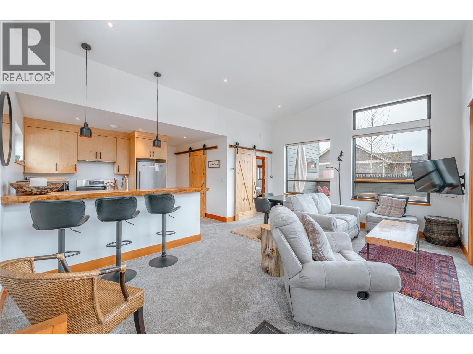 1849 Hay Road, Revelstoke