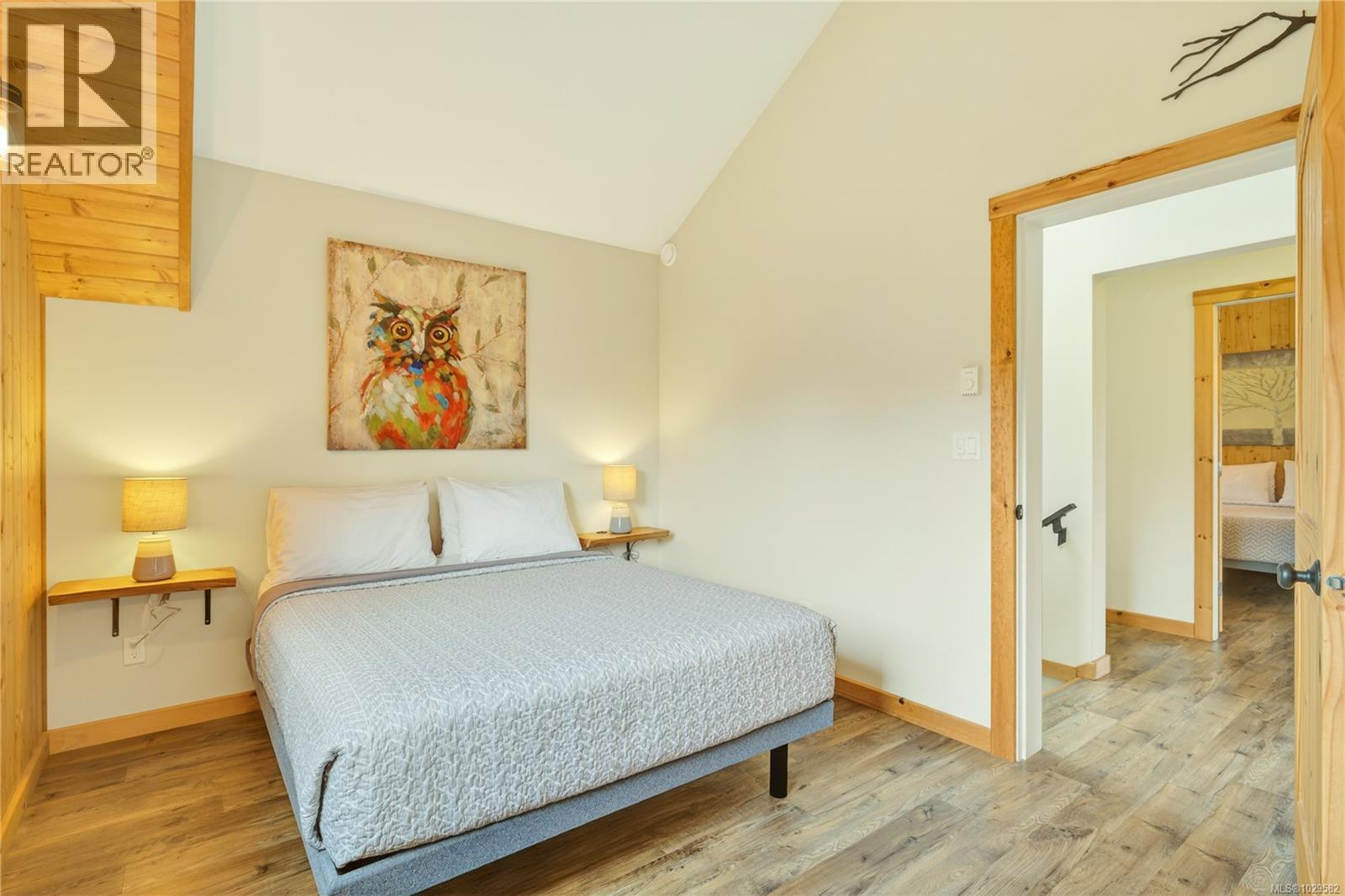 258 & 266 Boardwalk Blvd, Ucluelet