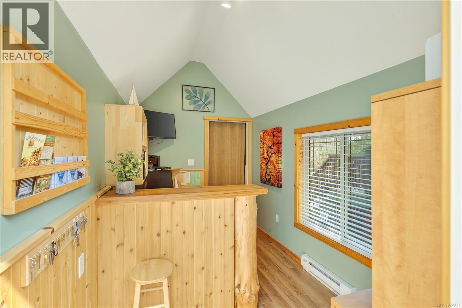 258 & 266 Boardwalk Blvd, Ucluelet