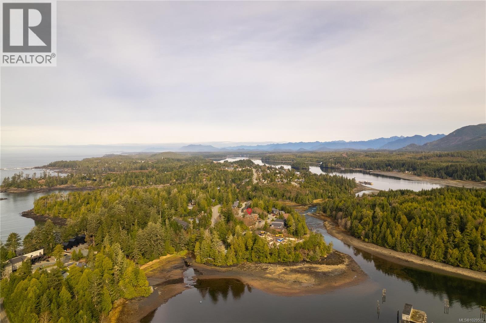 258 & 266 Boardwalk Blvd, Ucluelet