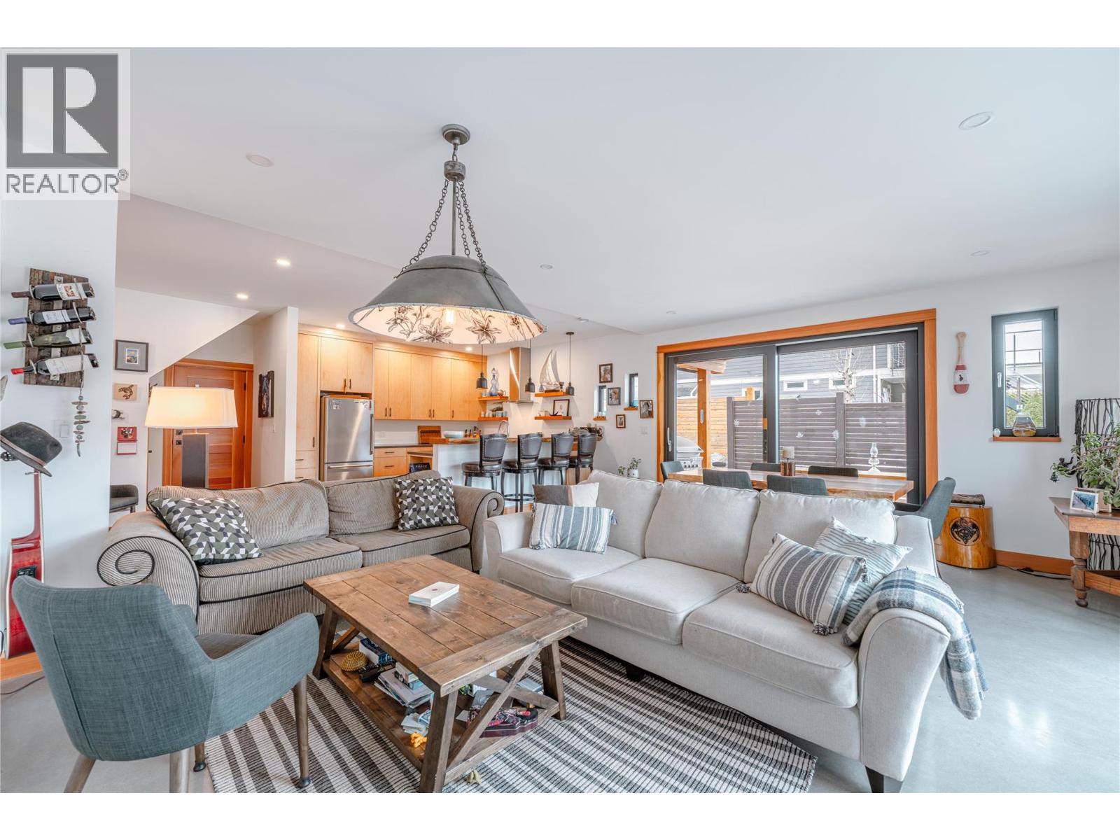 1849 Hay Road, Revelstoke