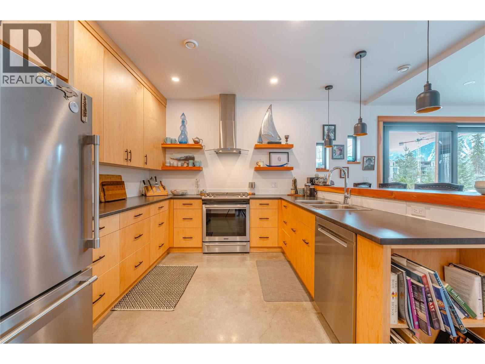 1849 Hay Road, Revelstoke