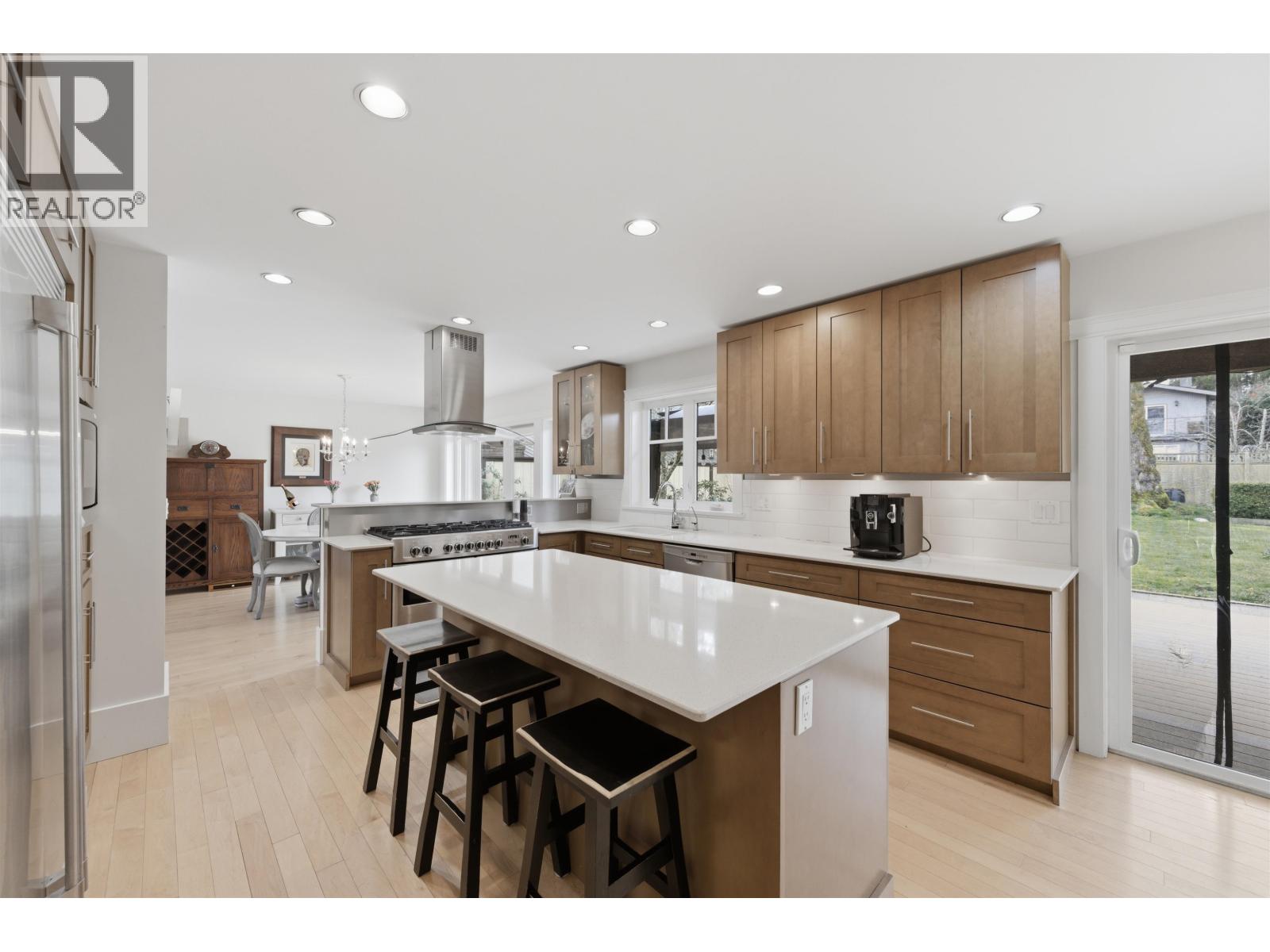 543 CONNAUGHT Drive, Delta