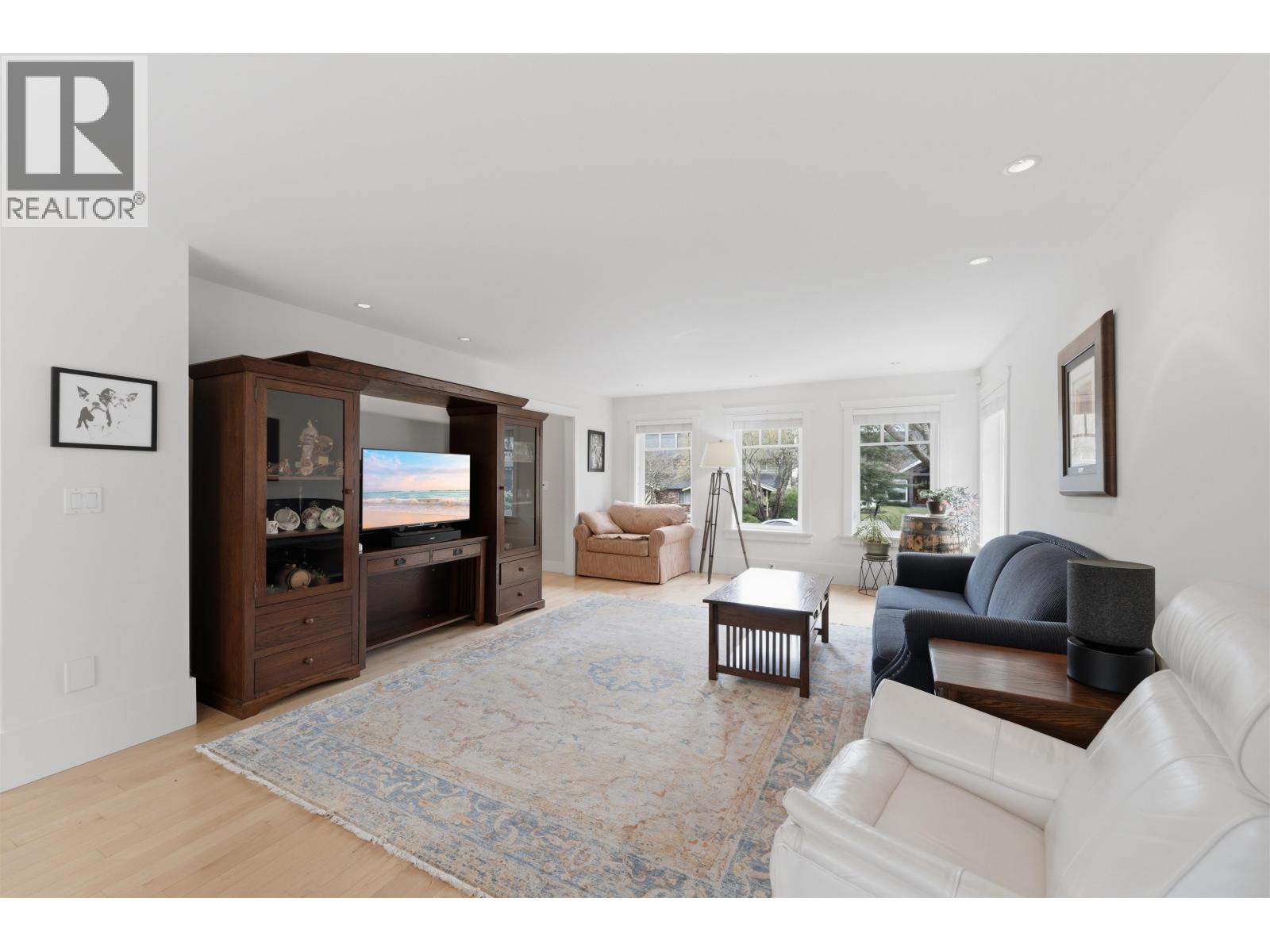 543 CONNAUGHT Drive, Delta