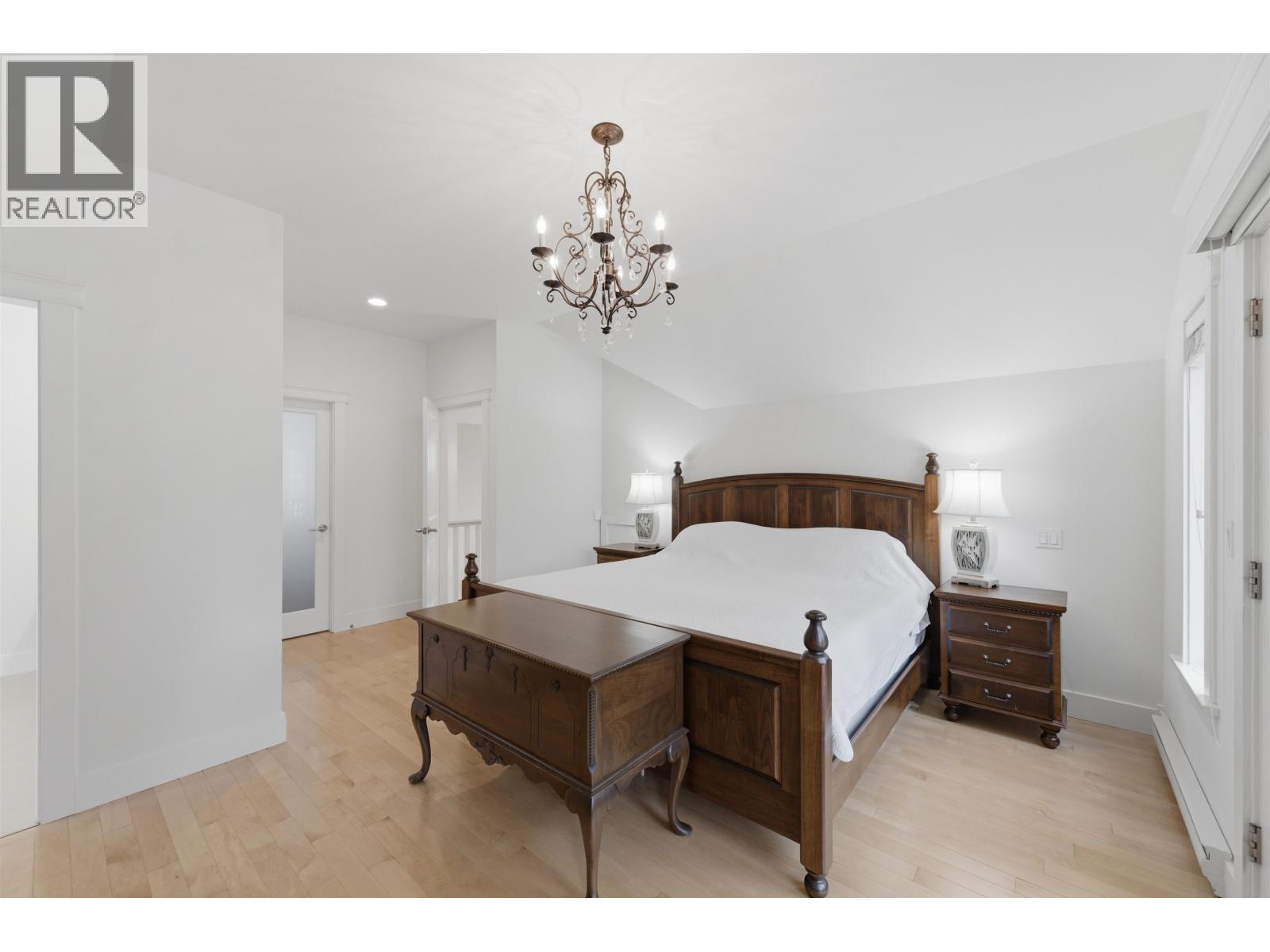 543 CONNAUGHT Drive, Delta