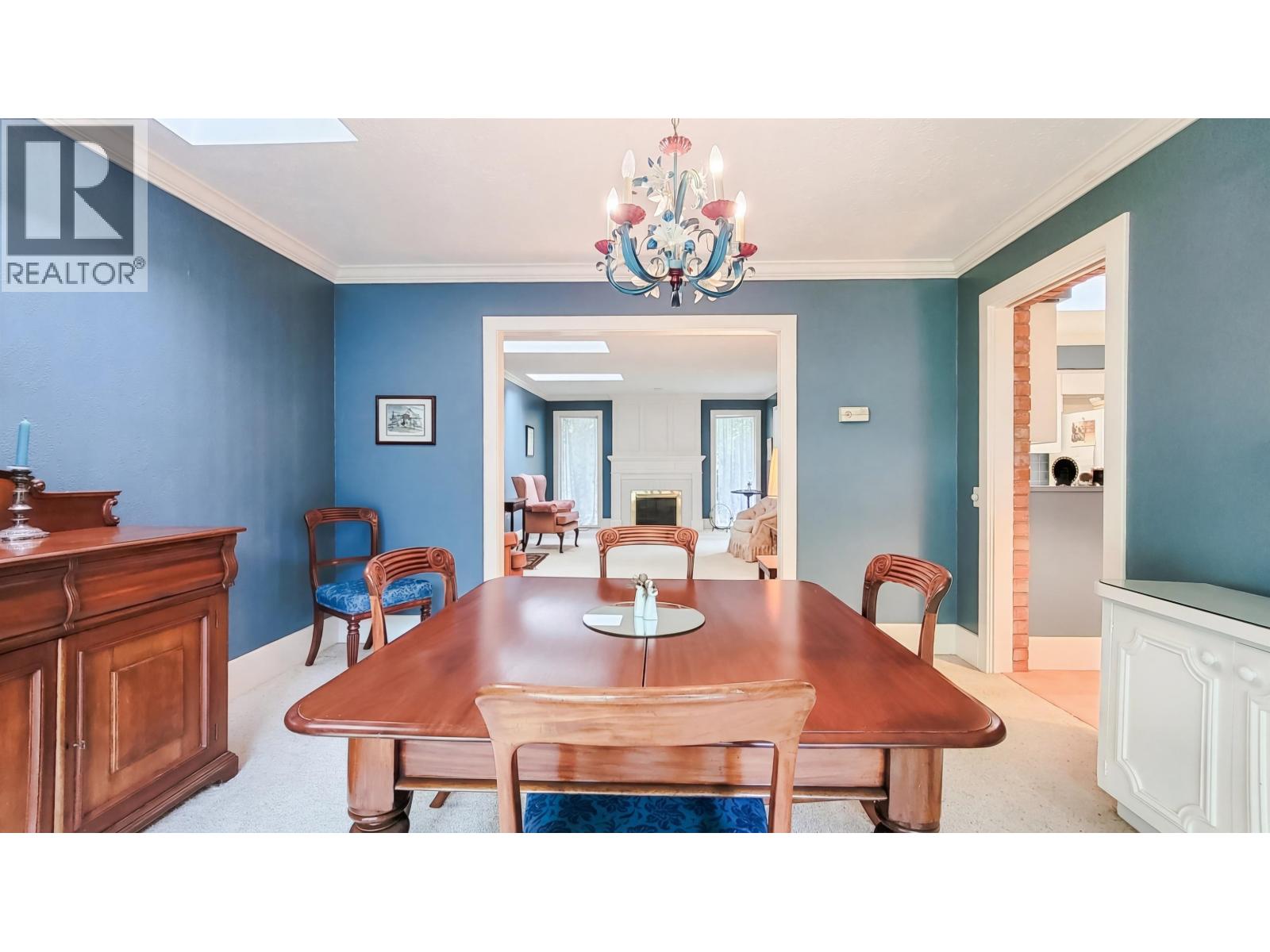 4649 CLOVELLY WALK, West Vancouver