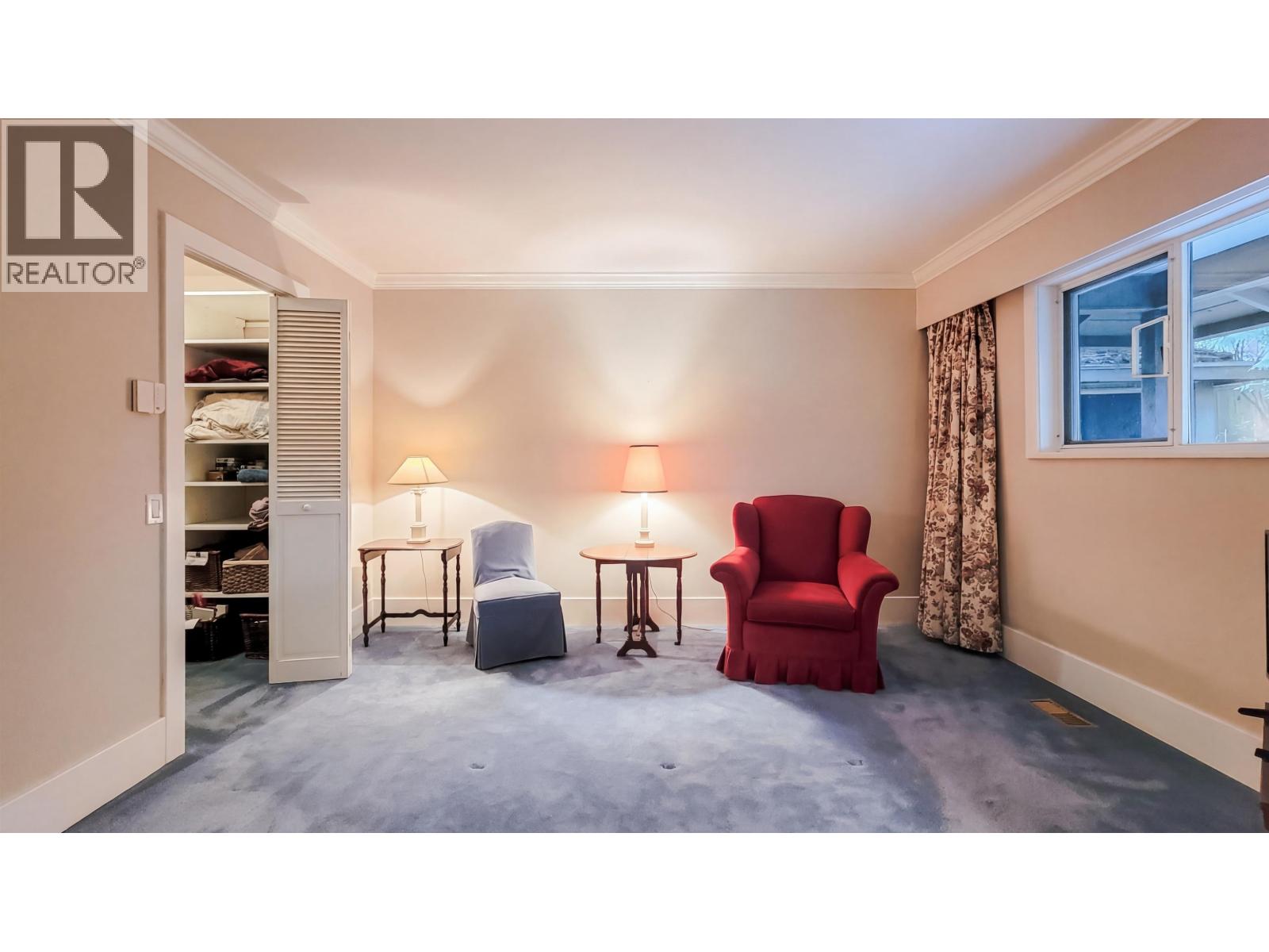 4649 CLOVELLY WALK, West Vancouver