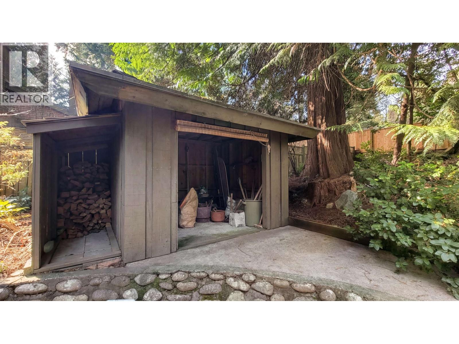 4649 CLOVELLY WALK, West Vancouver