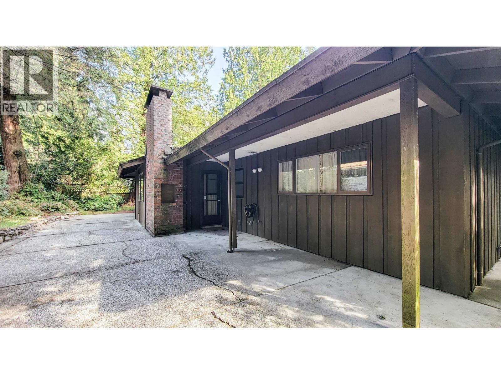 4649 CLOVELLY WALK, West Vancouver