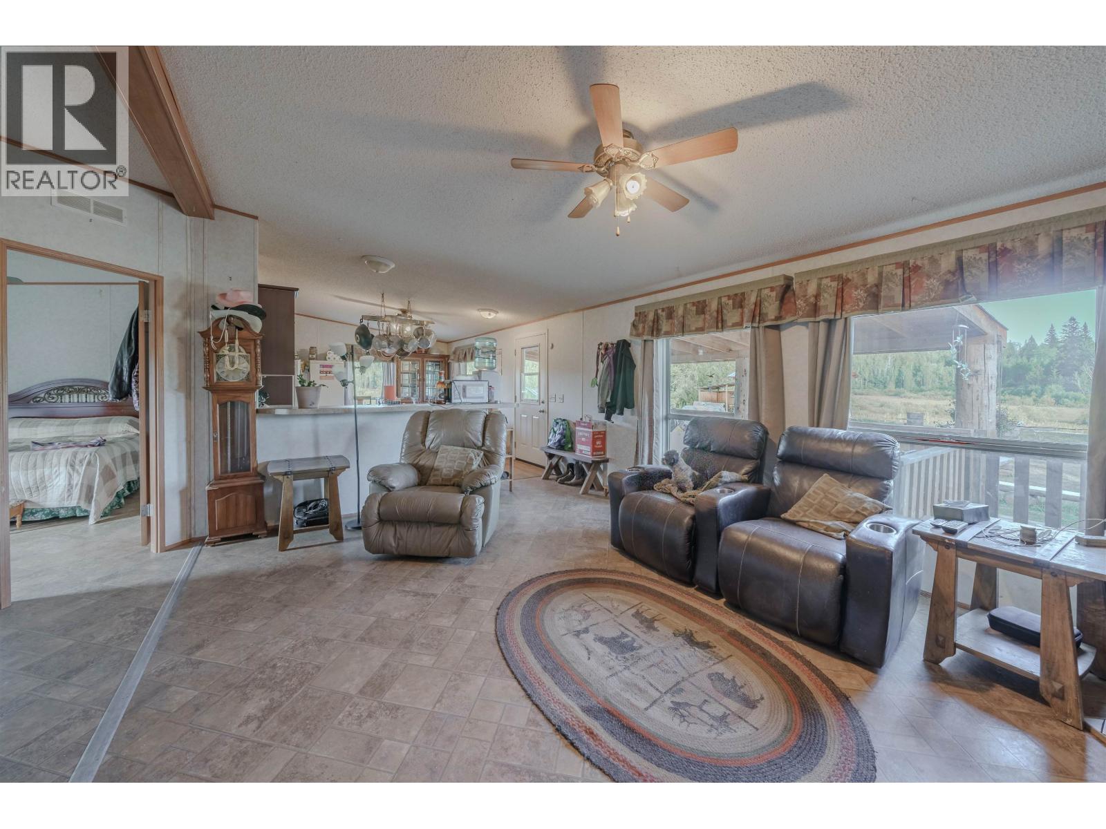 3240 MAZE-FORBES FS ROAD, Lac La Hache