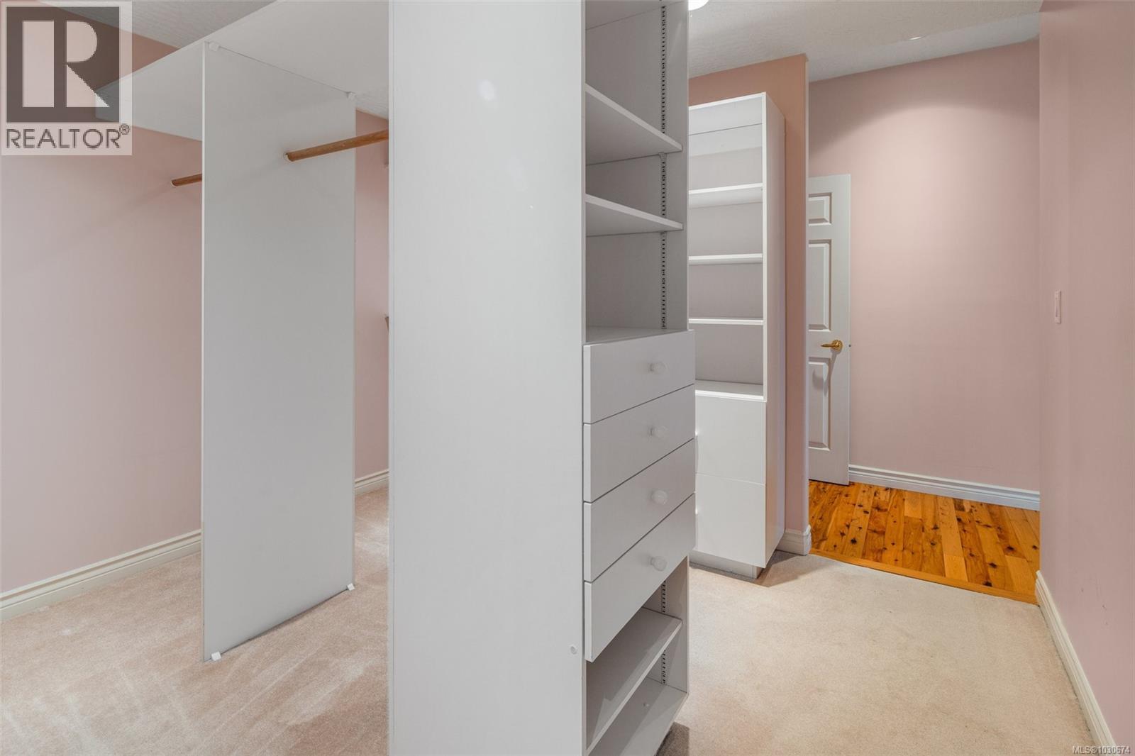 558 WILDERNESS PL - 45