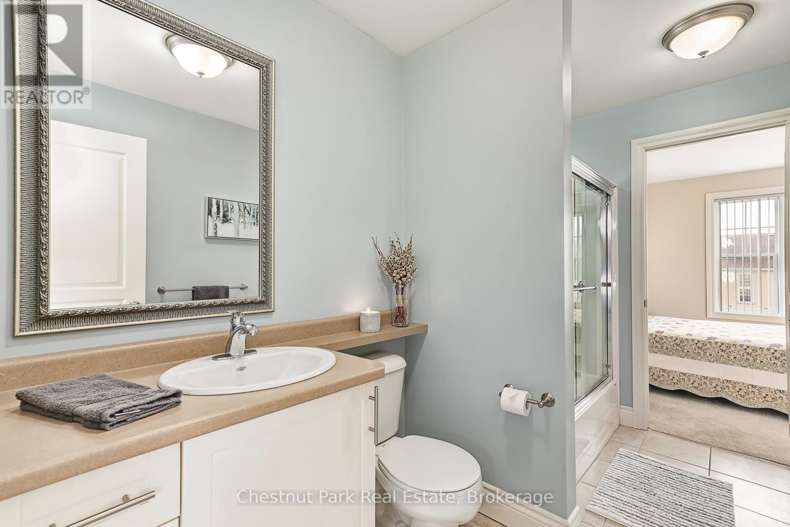 #206 435 WALNUT STREET - 29