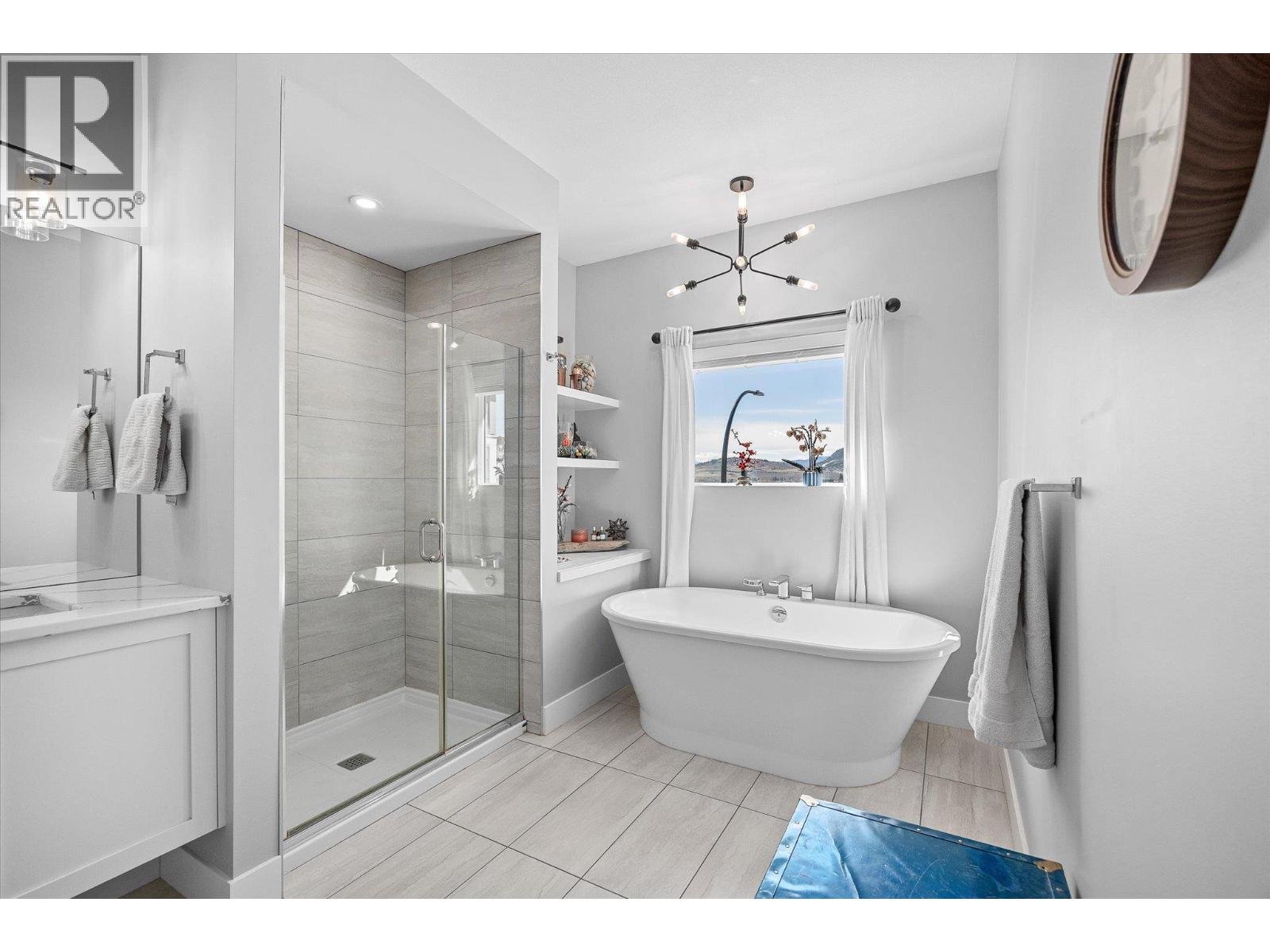  3321 Hawks Crescent, Westbank