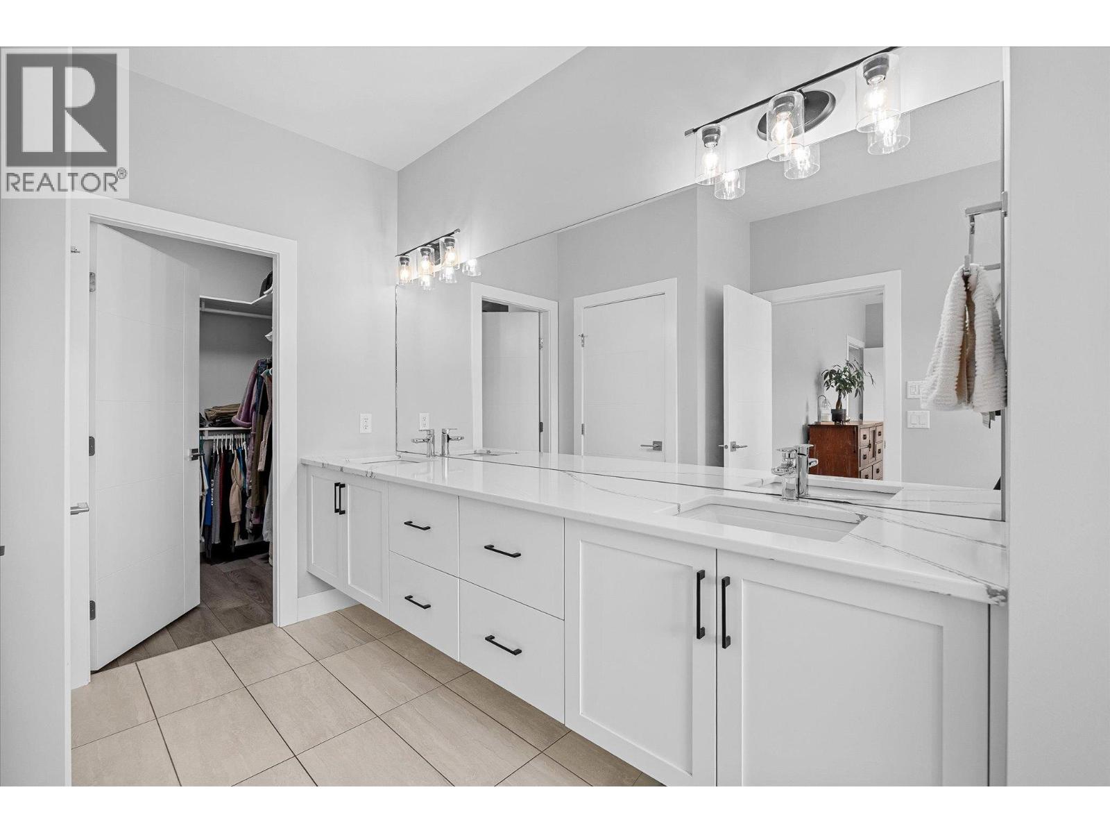  3321 Hawks Crescent, Westbank