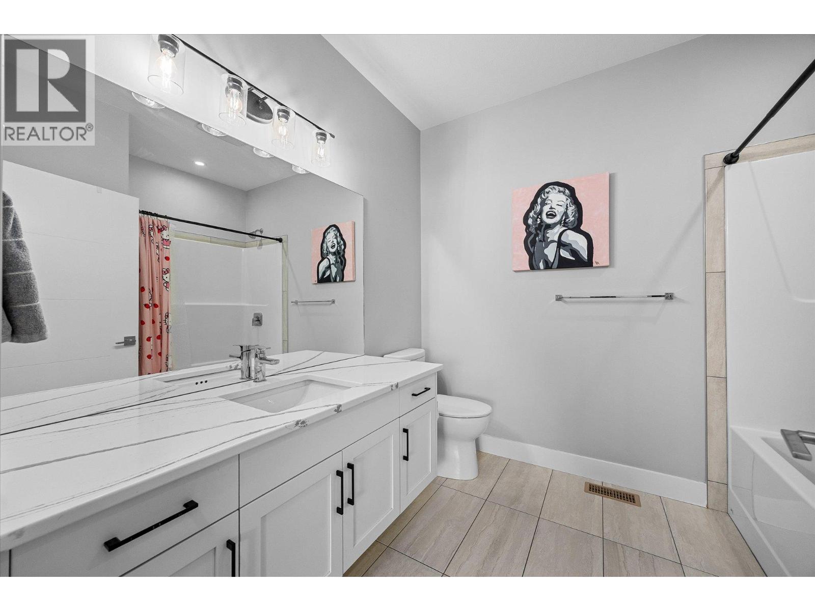  3321 Hawks Crescent, Westbank