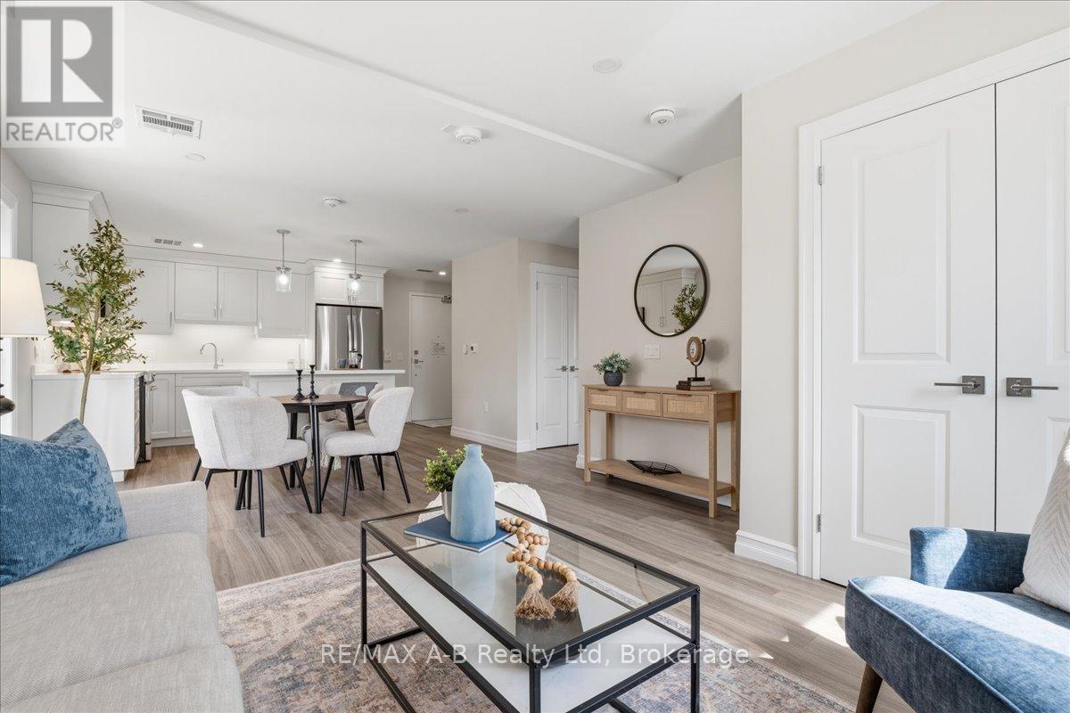 204 - 100 GORDON STREET