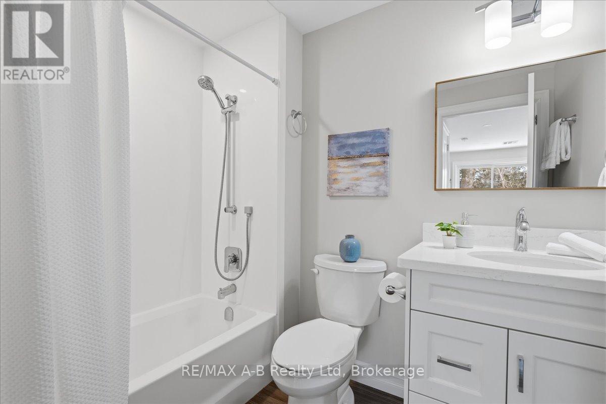 #204 100 GORDON STREET - 16