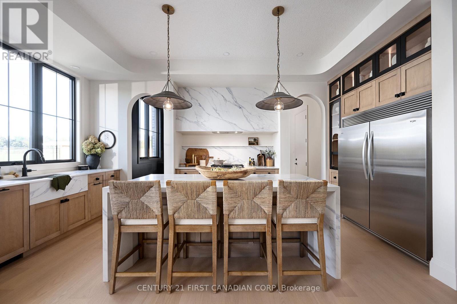 203 FOXBOROUGH PLACE - 3
